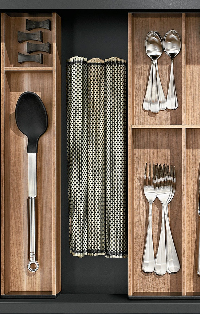 Marco_organizador_AMBIA-LINE_con_6_divisiones_verticales_para_mueble_de_ancho_m_nimo_300_mm_7.jpg