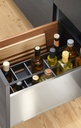 Set_Organizador_Botellero_Blum_AMBIA-LINE_para_marco_met_lico_de_100_mm_5.jpg