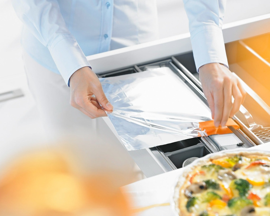 Cortador_de_papel_aluminio_ORGA-LINE_para_organizaci_n_de_cajones_de_cocina_4.jpg