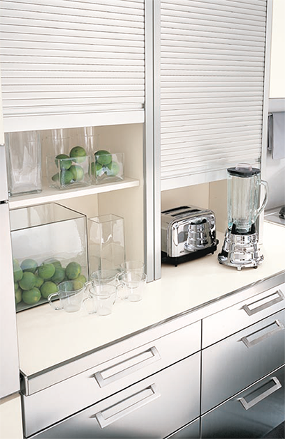 METALLIC_LINE_Persianas_de_aluminio_o_polipropileno_para_gabinete_de_cocina_3.png